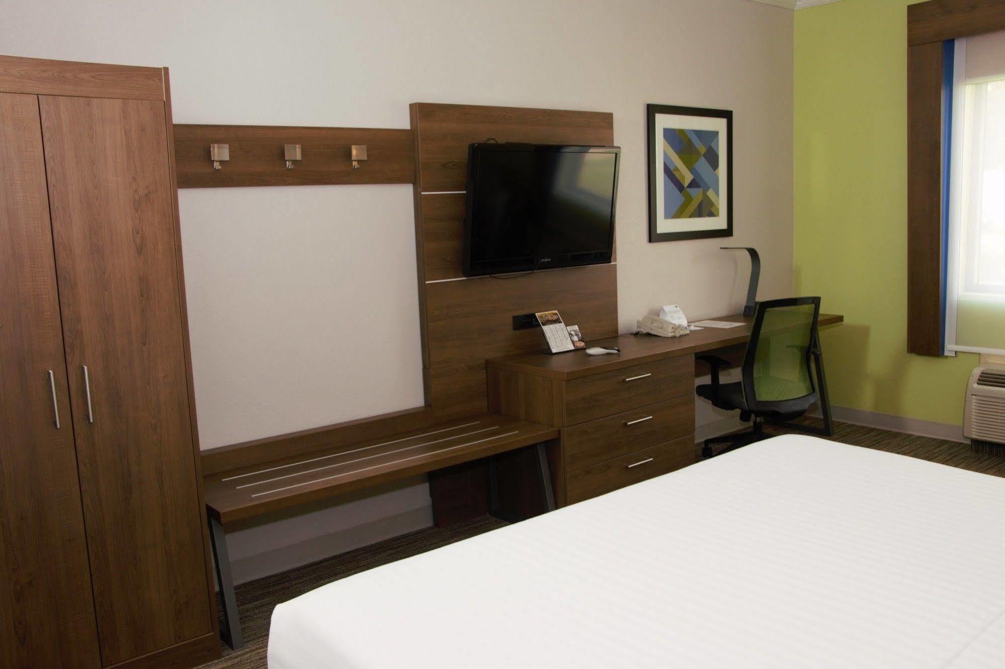 Holiday Inn Express North Tyler Exteriér fotografie