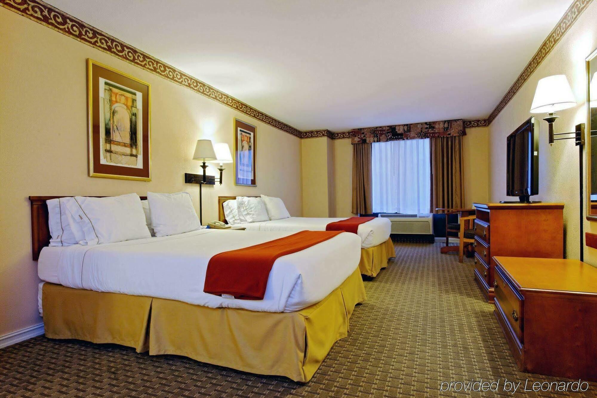 Holiday Inn Express North Tyler Exteriér fotografie