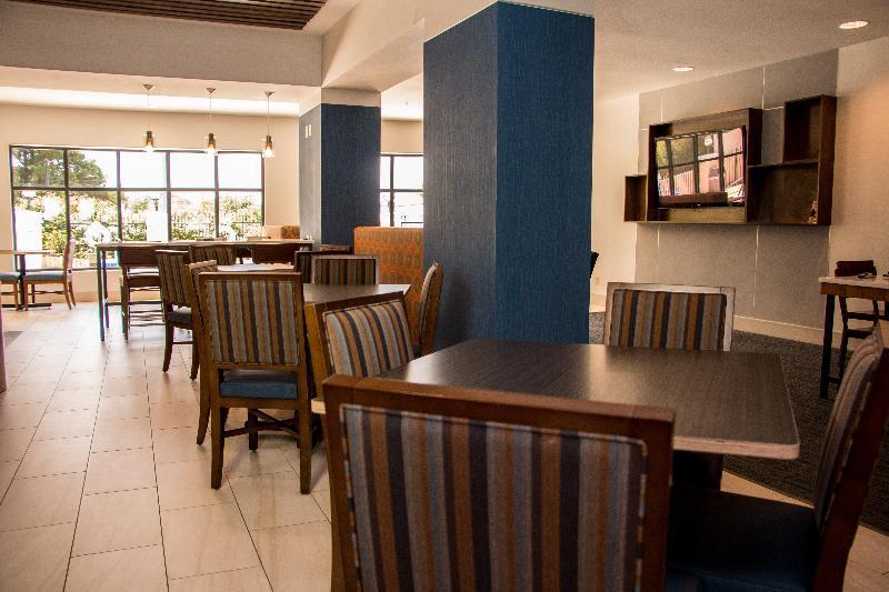 Holiday Inn Express North Tyler Exteriér fotografie